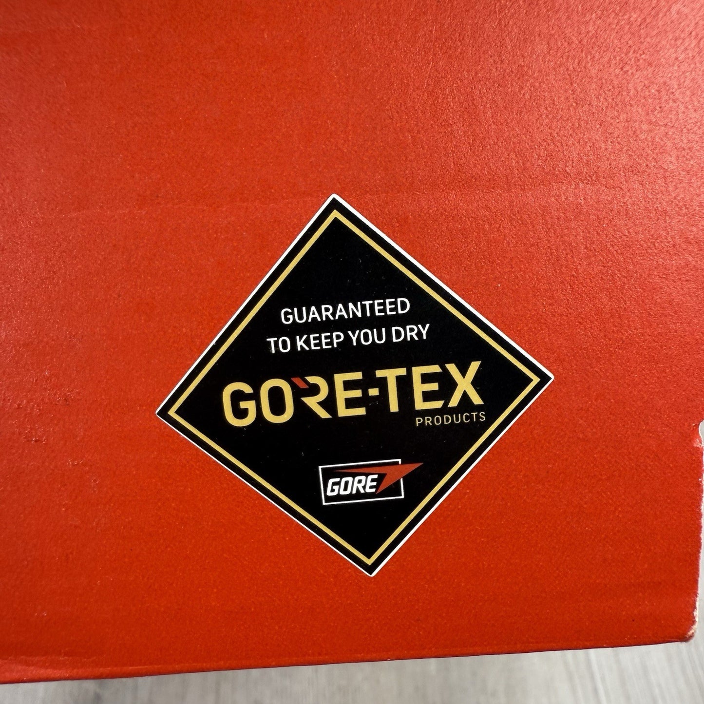 Nike Air Max 90 Gore-Tex Trainers White Grey Volt UK7.5 US8.5 EU42 FD5810-102