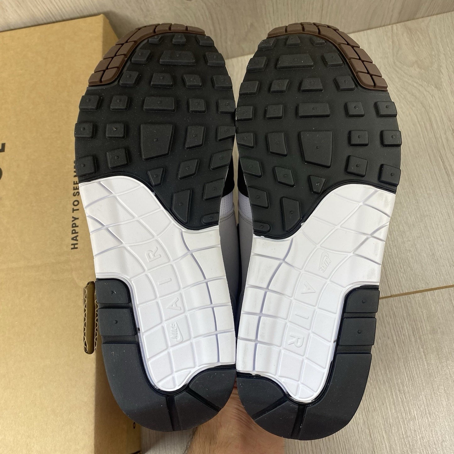 Nike Air Max 1 Trainers White Brown Size UK6.5 US9 EU40.5 DZ2628-004