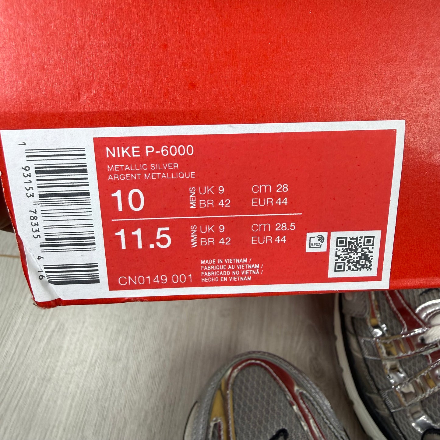 Nike P-6000 Metallic Silver