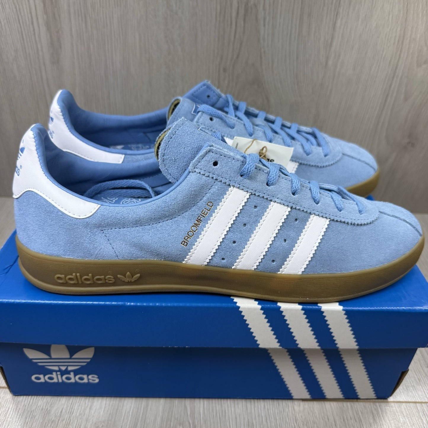 Adidas Broomfield Light Blue White Gum