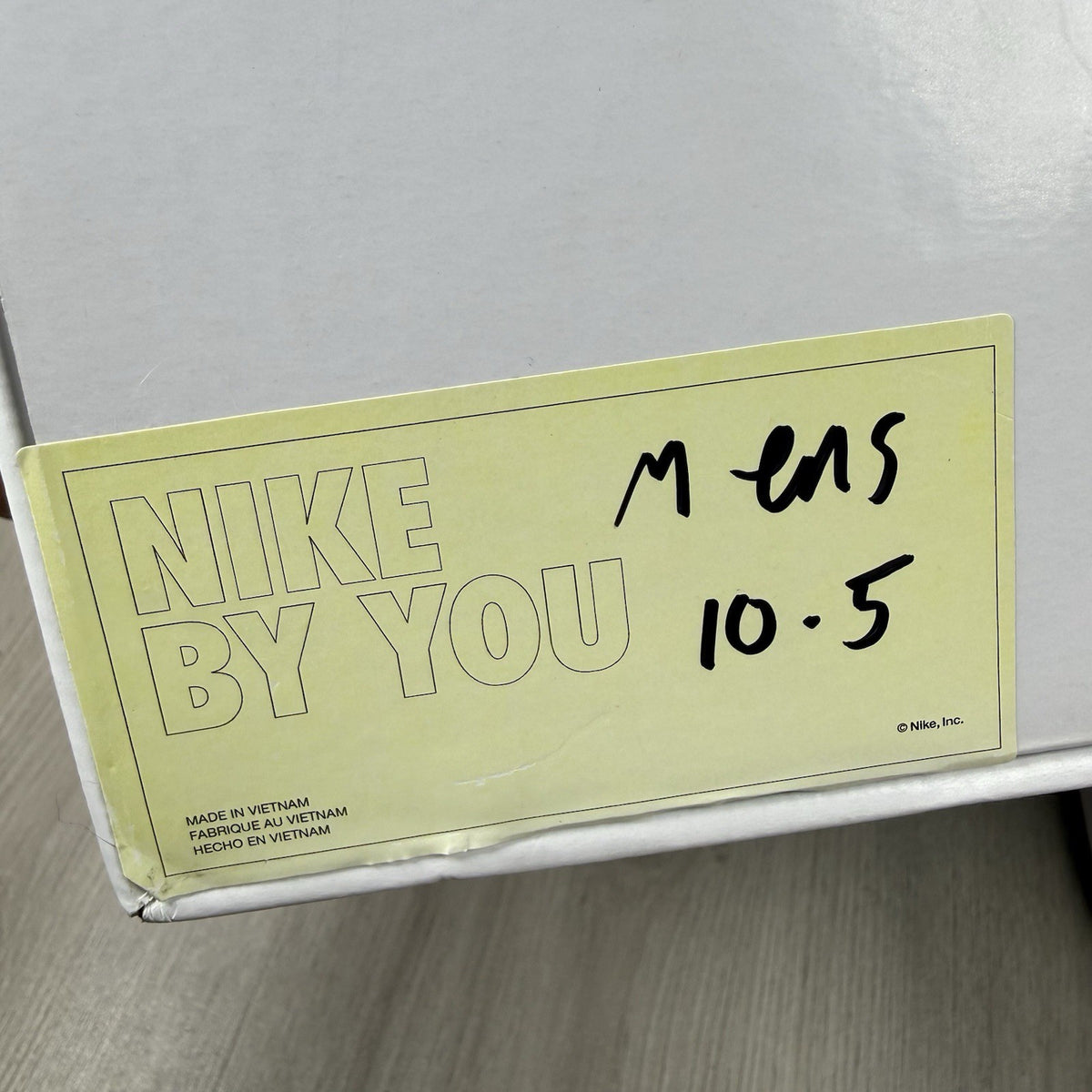 Nike Air Force 1 Low Trainers White Red Size UK10.5 DN4162-99113