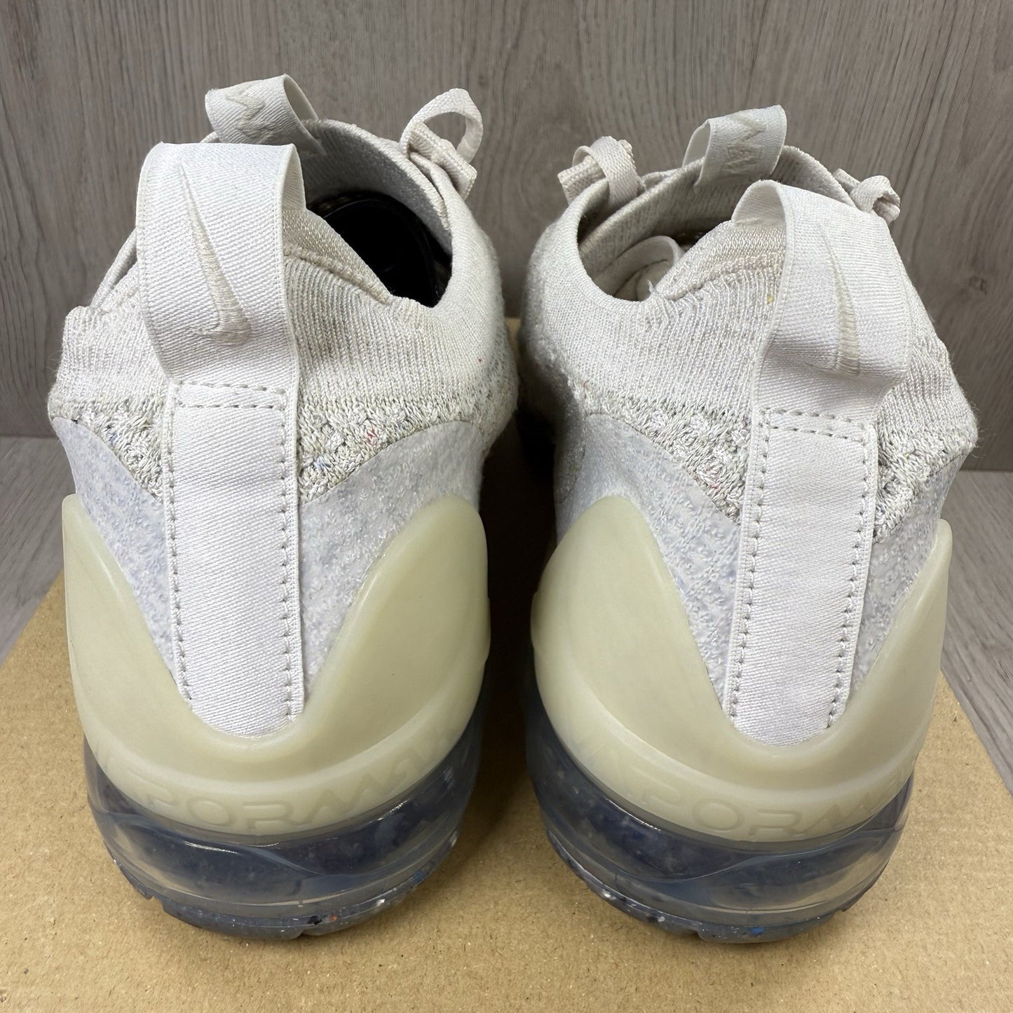 Nike Air VapourMax 2021 Trainers Phantom White Size UK6.5 US9 EU40.5 DJ9975-001