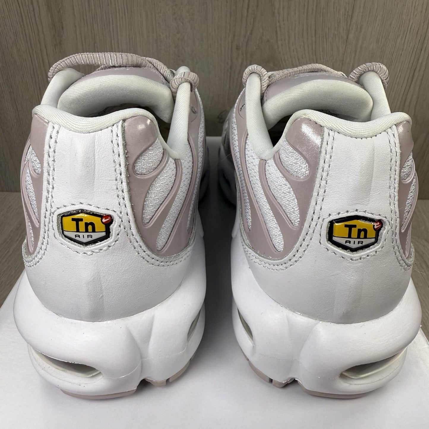 Nike Air Max Plus TN Trainers White Beige Size UK5.5 US8 EU39 HF0665-900