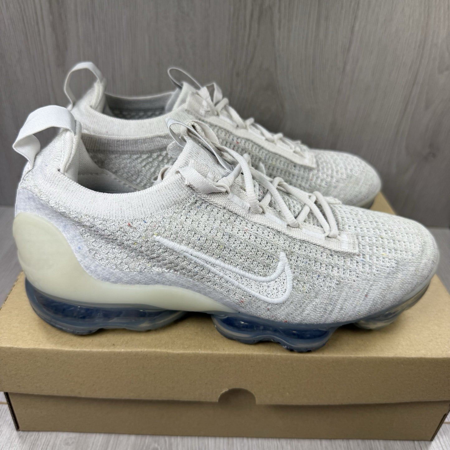 Nike Air VapourMax 2021 Trainers Phantom White Size UK6.5 US9 EU40.5 DJ9975-001
