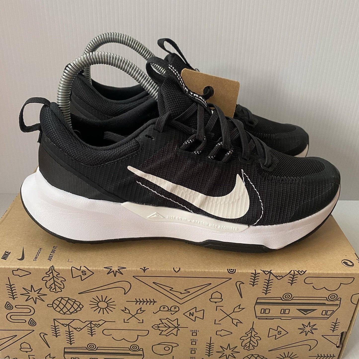 Nike Juniper Trail 2 NN Trainers Black White UK3.5 US6 EU36.5 DM0821-001