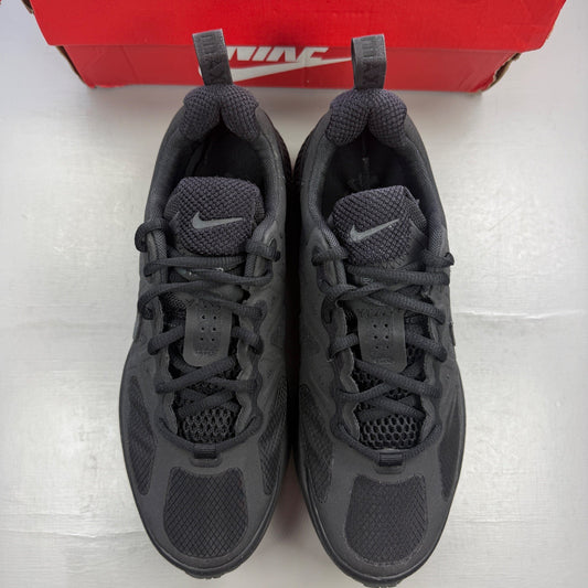Nike trainers black with sleek design and Air Max cushioning.