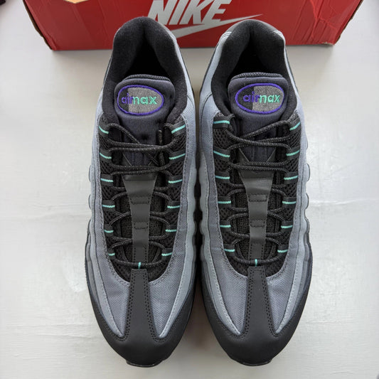 Nike Air Max 95 black sneaker with big bubble design and grape dusty cactus accents.