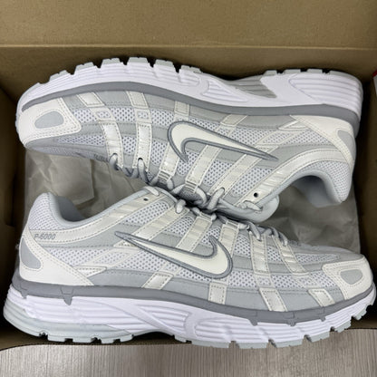 Nike P-6000 Trainers Summit White Pure Platinum Size UK7 US9.5 EU41 FV6603-101