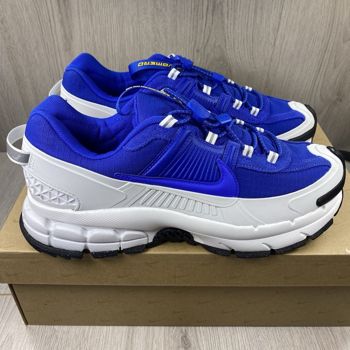 Nike Zoom Vomero Roam Trainers Racer Blue White Size UK7.5 US8.5 FV2295-400