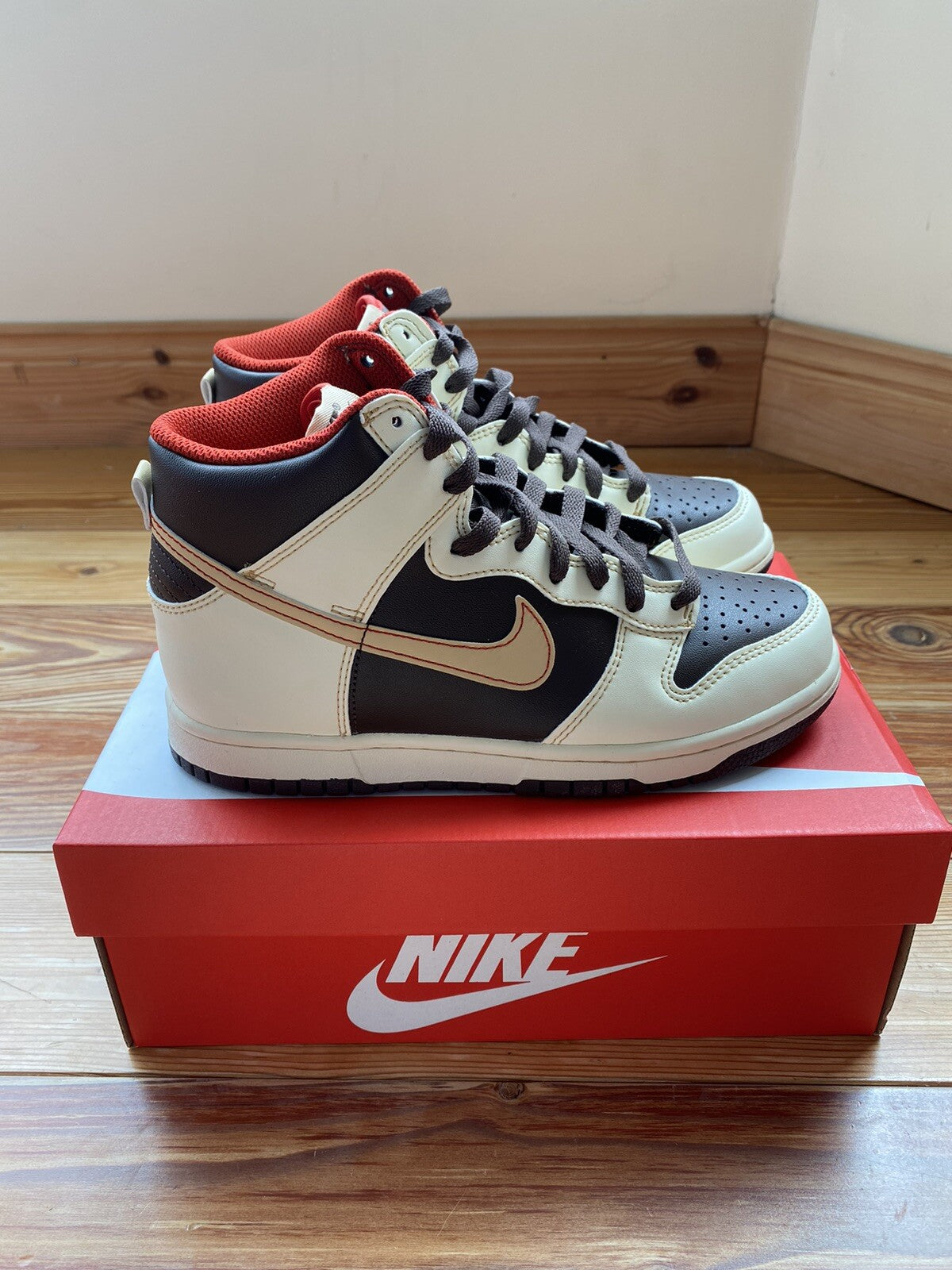 Nike Dunk High Trainers Baroque Brown UK5.5 US6 EU38.5 DB2179-200