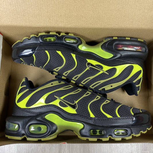 Nike Air Max Plus TN Trainers Black Pacific Moss Size UK6.5 US7.5 DM0032-010