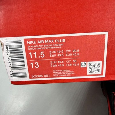 Nike trainers black with blight crimson red accents and signature logo.