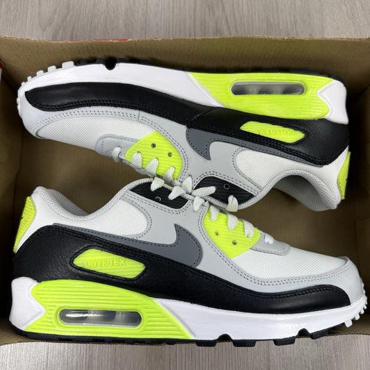 Nike Air Max 90 Gore-Tex Trainers White Grey Volt UK7.5 US8.5 EU42 FD5810-102