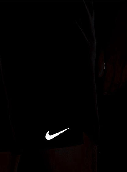 Nike Dri-Fit Challenger 2-in-1 Shorts 7" Size XL Extra Large Black CZ9060-010