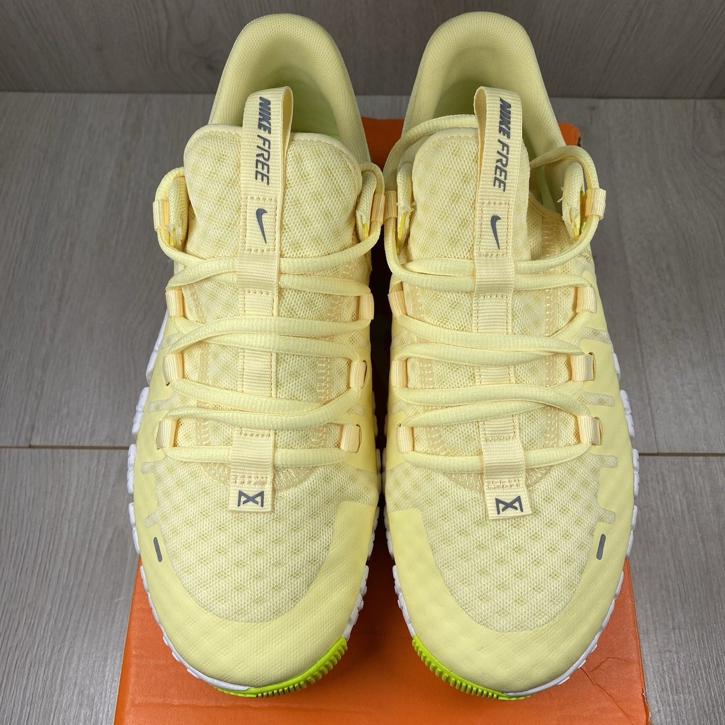 Nike Free Metcon 5 Trainers Citron Tint Volt Size UK6.5 US9 EU40.5 DV3950-800