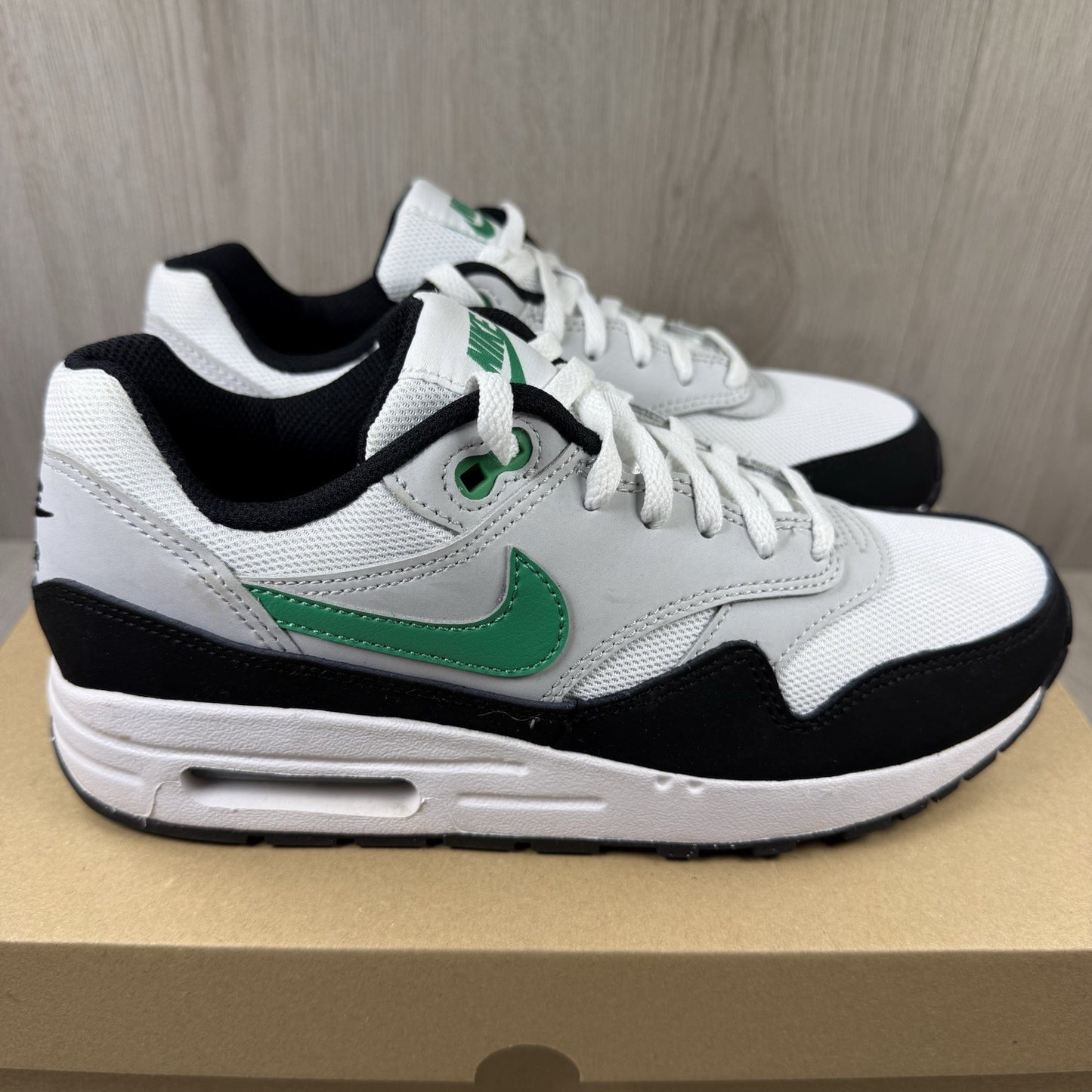 Nike Air Max 1 Trainers White Stadium Green Size UK5.5 US6 EU38.5 DZ3307-108 🆕✅