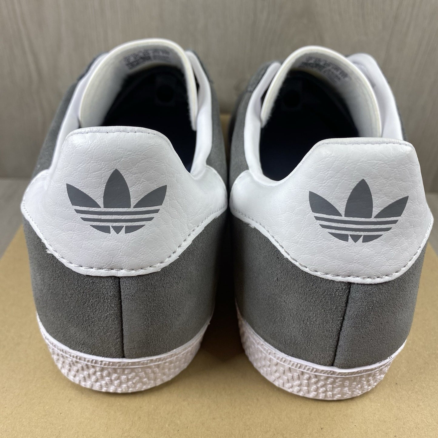 Adidas Gazelle Trainers Shoes Grey White Size UK6.5 US7 EU40 FW0716