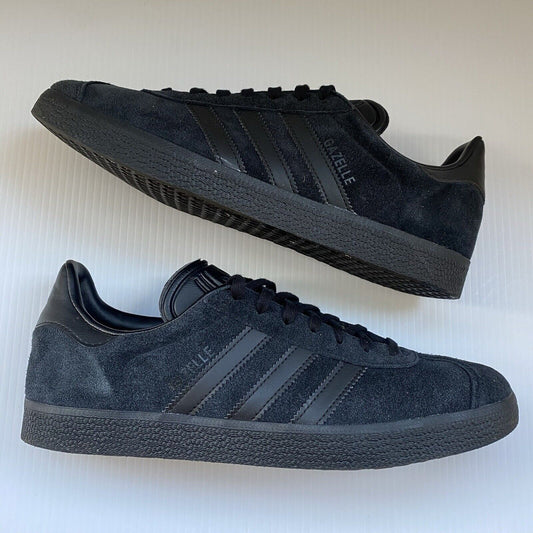 Adidas Gazelle Men’s Trainers Triple Black UK9 US9.5 EU43 1/3 CQ2809 WORN ONCE