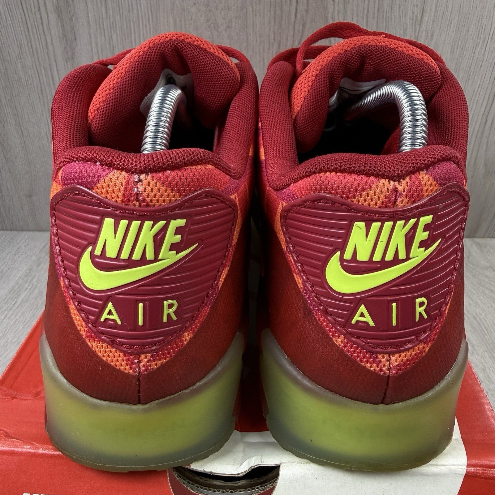 Nike Air Max 90 Ice Trainers Gym Red Size UK8 EU42.5 631748-6008