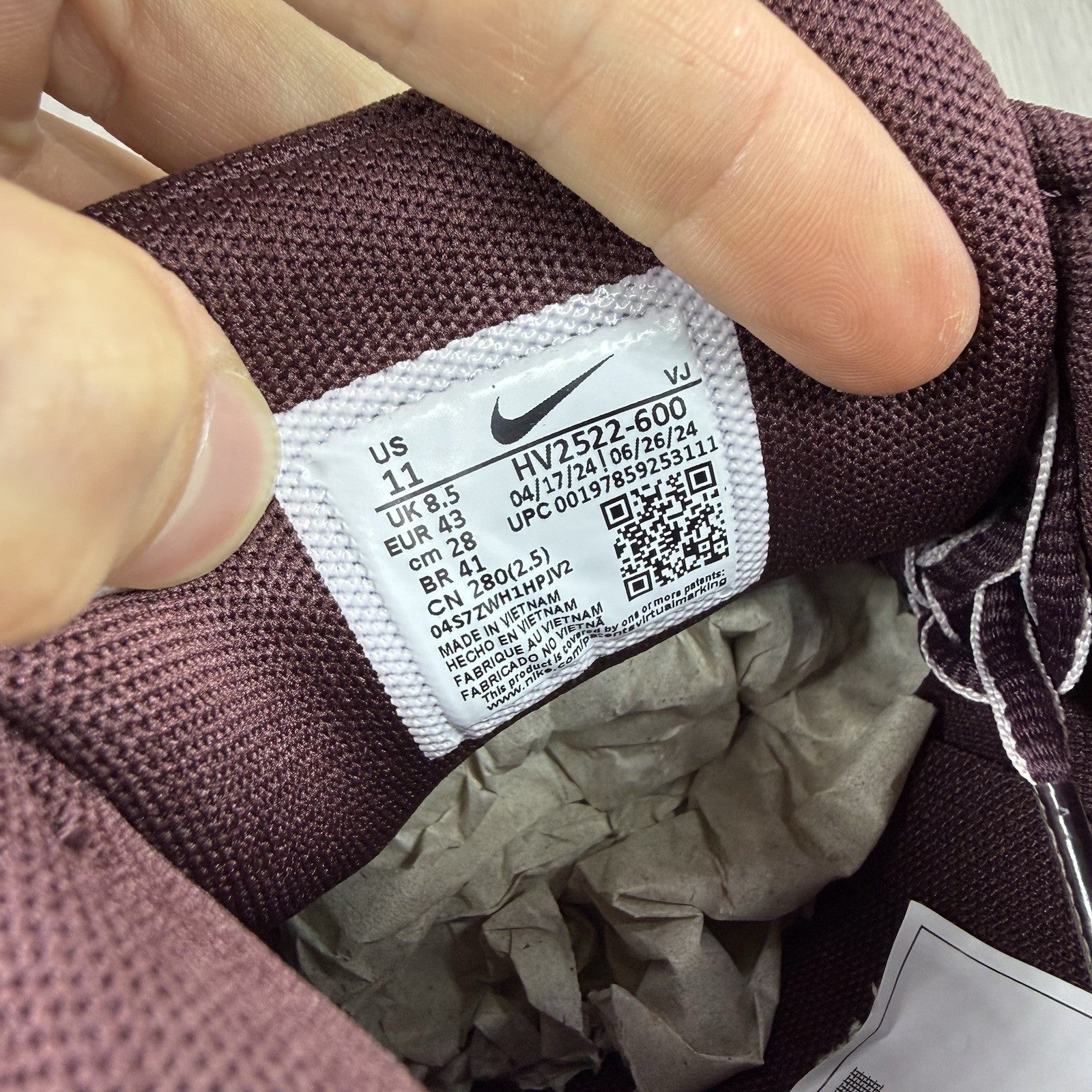 Nike P-6000 Trainers Burgundy Crush Pink Foam Size UK8.5 HV2522-6006