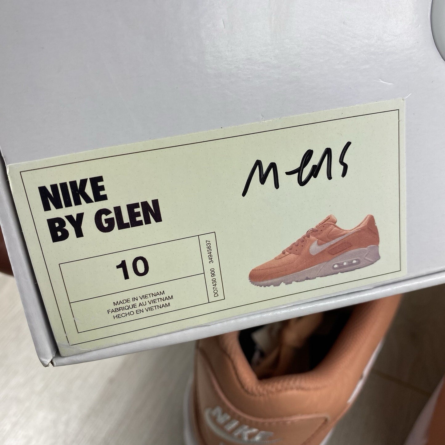 Nike Air Max 90 Trainers Peach Orange White Size UK10 D07430-9006