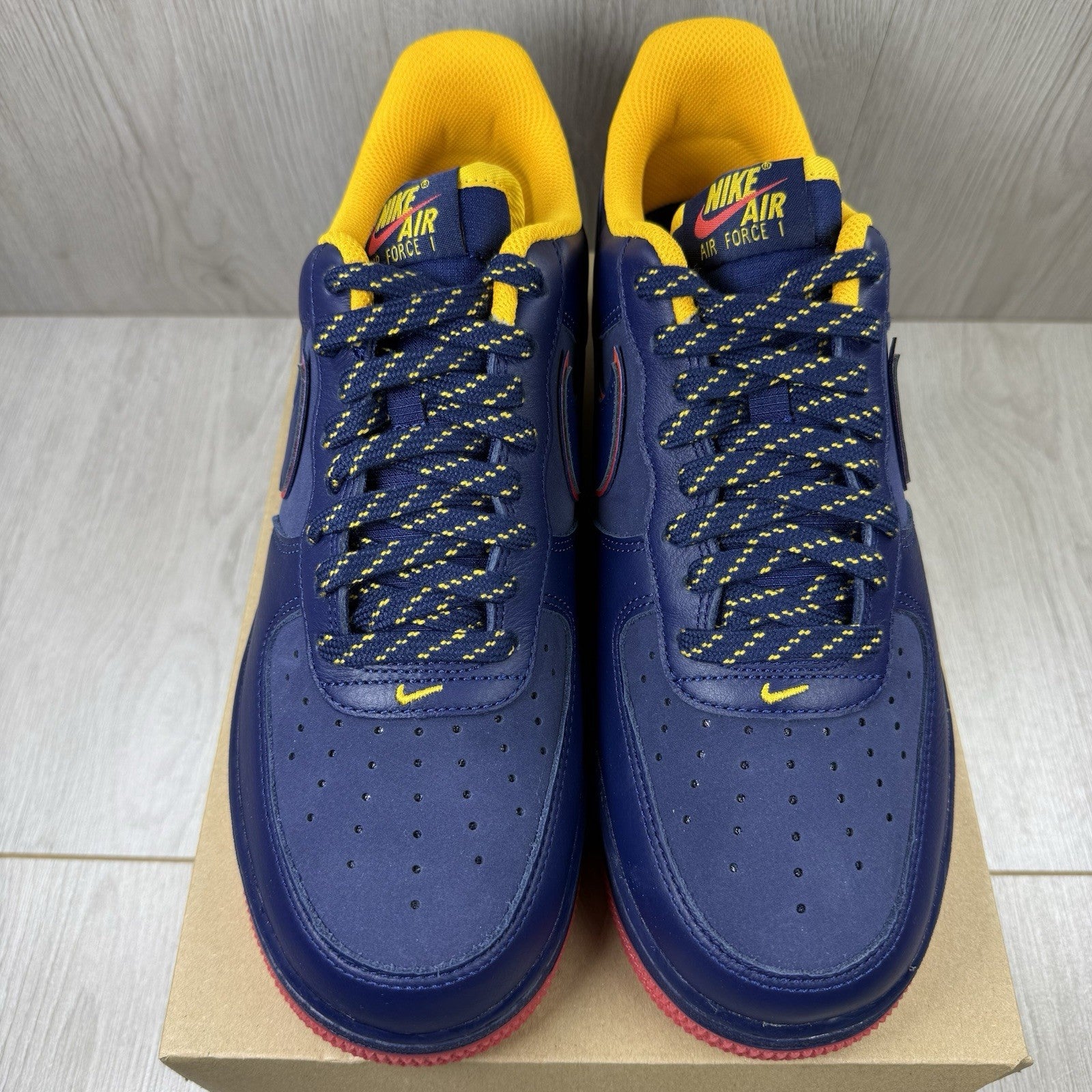 Nike Air Force 1 Low Trainers Retro Pack Navy Gold Size UK8 HV5752 4102