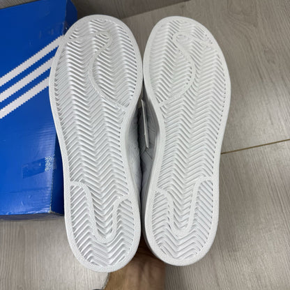 Adidas Superstar Trainers White Gold Metallic Size UK8 AQ66865