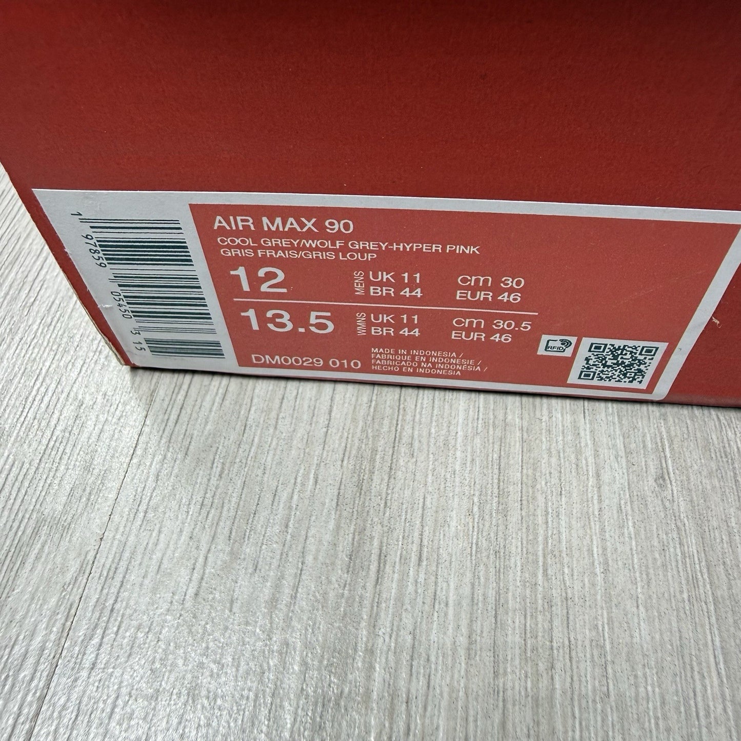 Nike Air Max 90 Trainers Wolf Grey Hyper Pink Size UK11 DM0029-01012