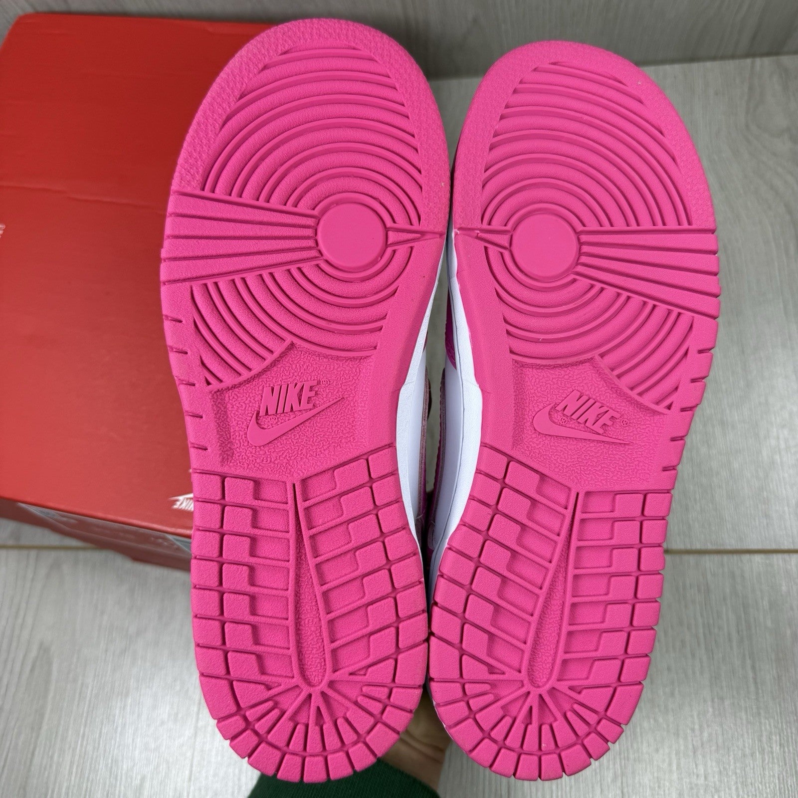 Nike Dunk Low PS Trainers Laser Fuchsia Size UK2.5 FB9108 10212