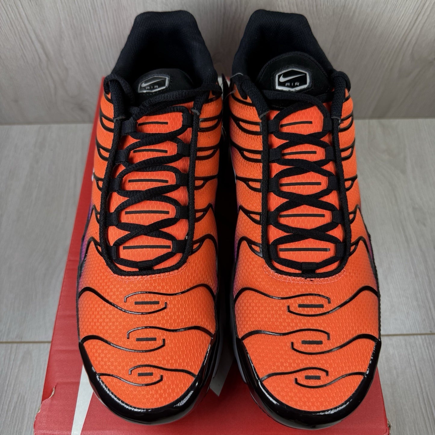 Nike Air Max Plus TN Trainers Desert Sunset Total Orange Size UK10 DM0032-01410