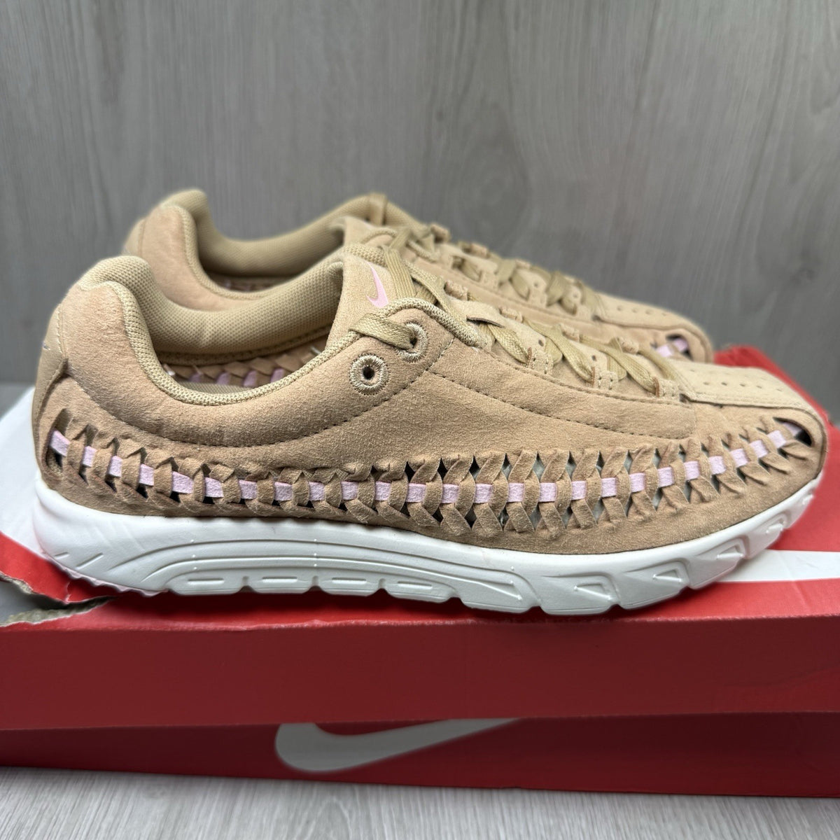 Nike Mayfly Woven Trainers Vachetta Tan White Size UK5 833802-2009