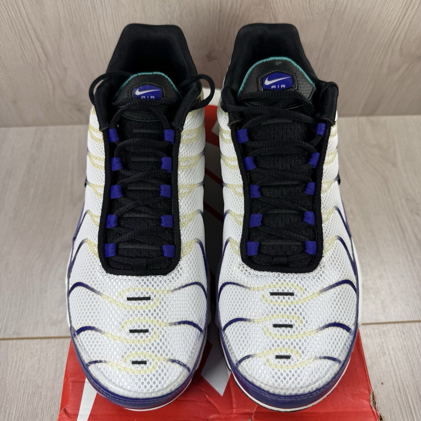 Nike TN Air Max Plus Trainers White Grape Ice Size UK7.5 DM0032-1002