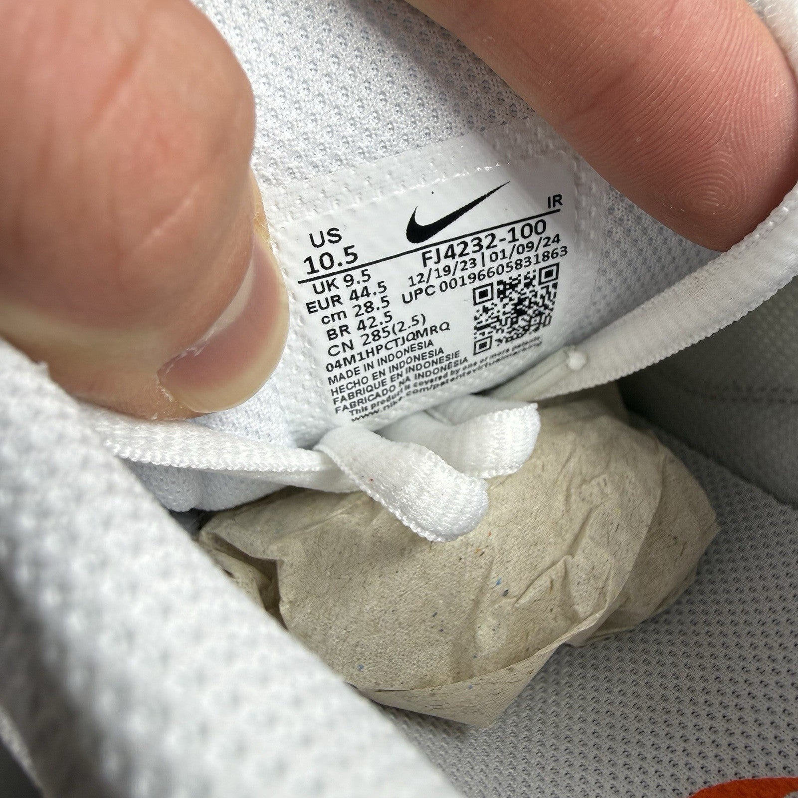 Nike Air Max Plus Utility TN Trainers White Platinum UK9.5 FJ4232-10012