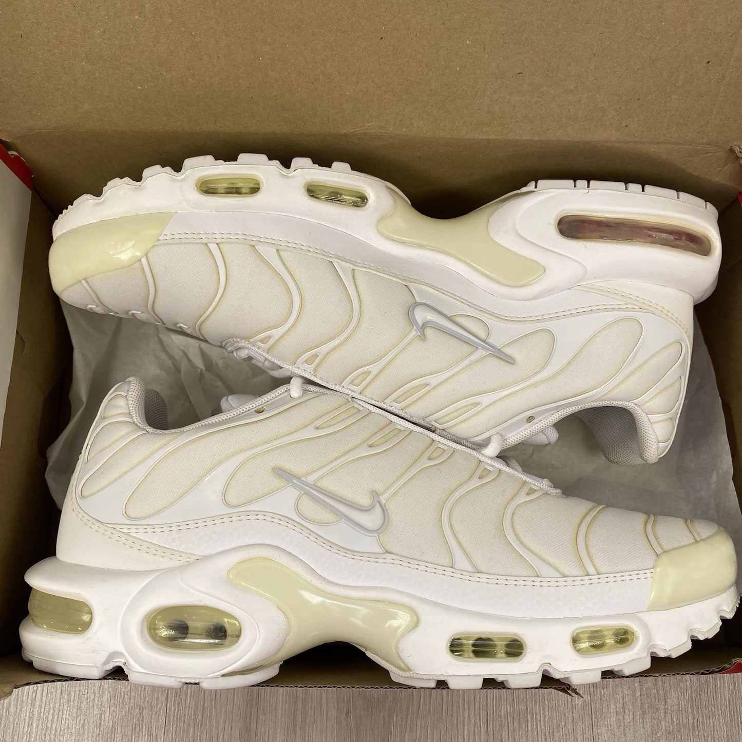 Nike Air Max Plus TN Trainers Size UK7.5 EU42 White Pure Platinum 605112-1100