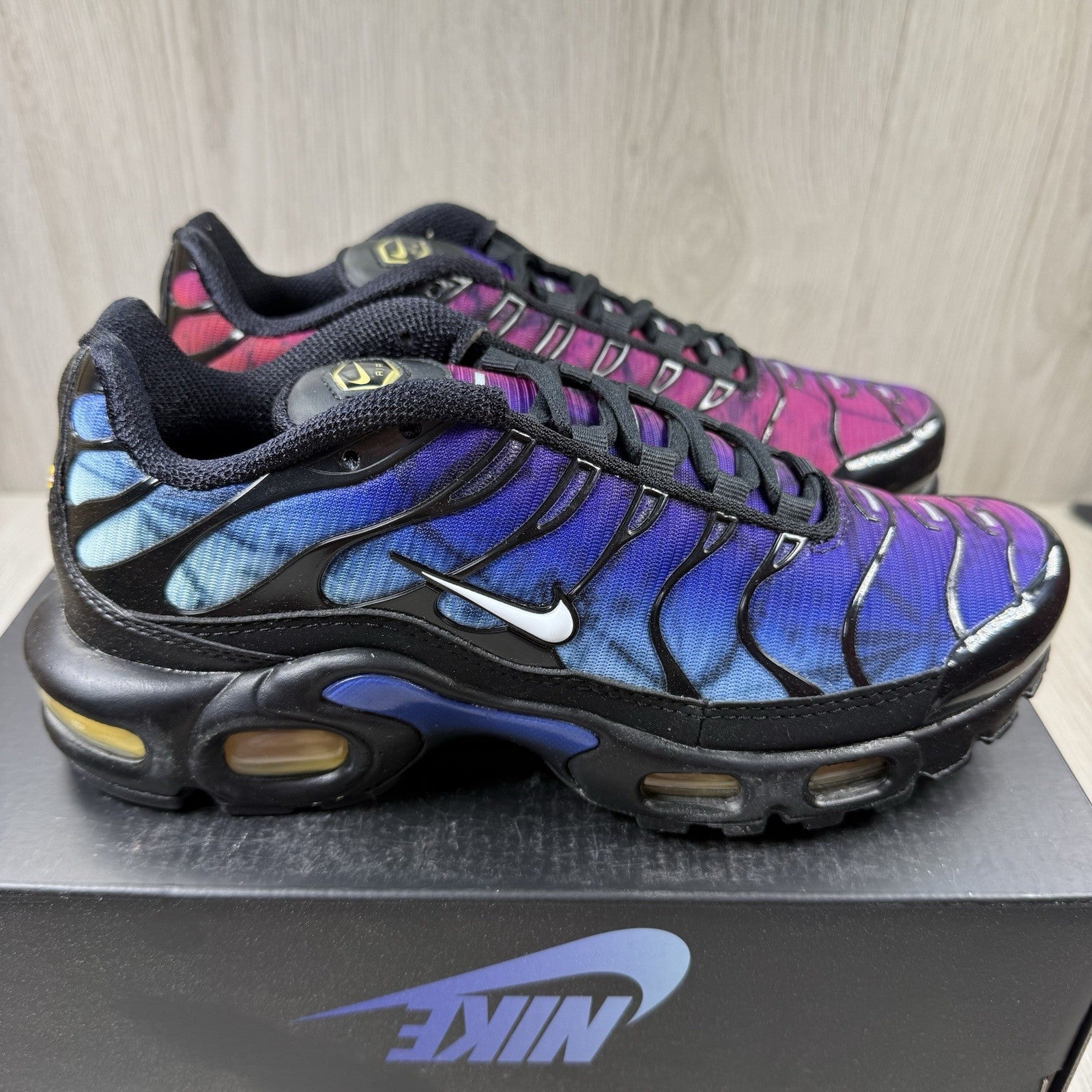 Nike Air Max Plus TN Trainers 25th Anniversary Size UK3.5 FV0393-0019