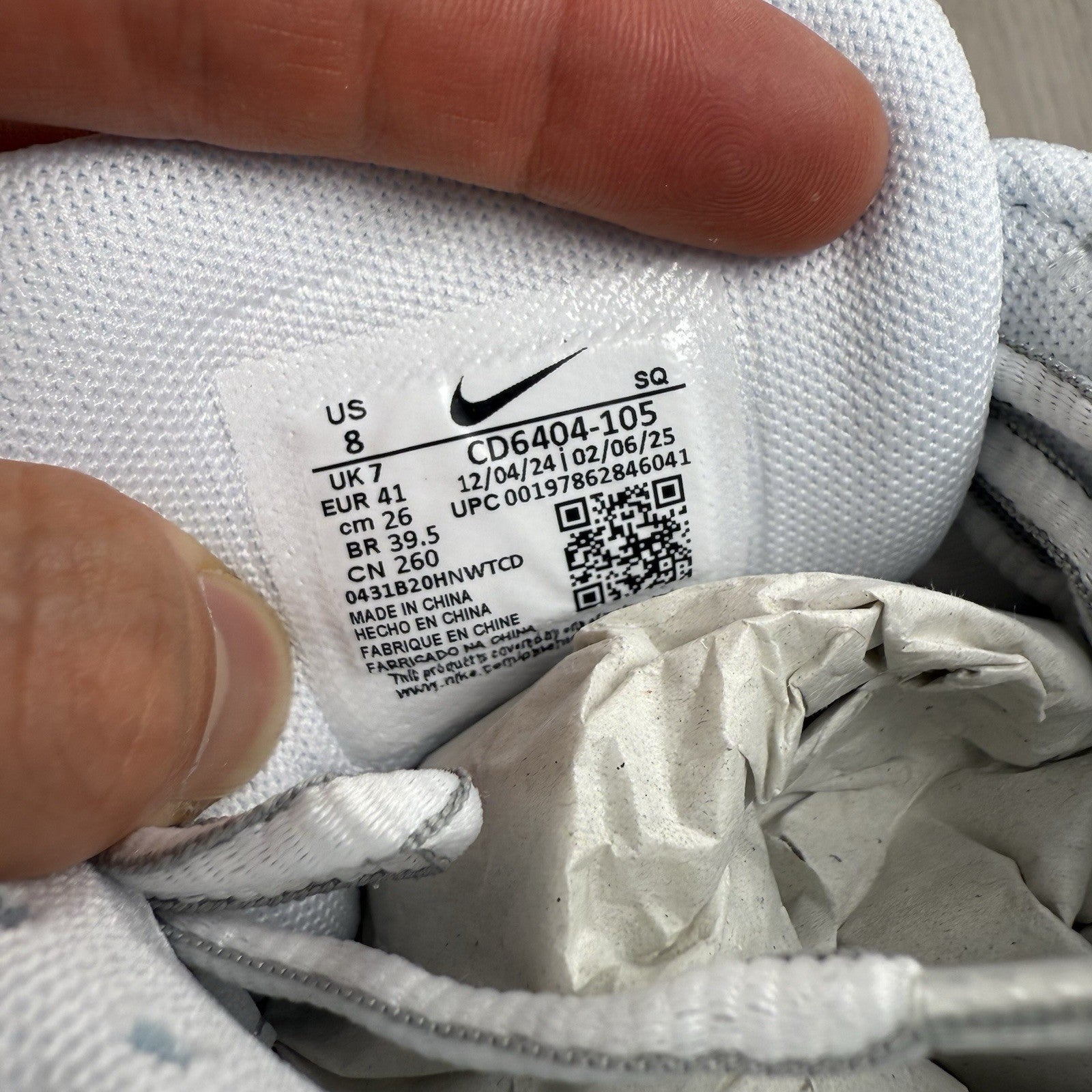 Nike P-6000 Trainers White Metallic Silver Black Size UK7 CD6404-1057