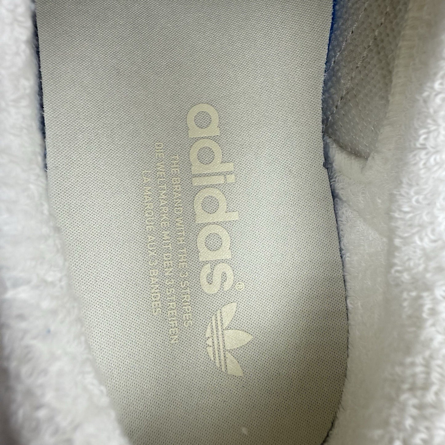 Adidas Gazelle Trainers Ecru Tint Beige White Size UK10 EE55017