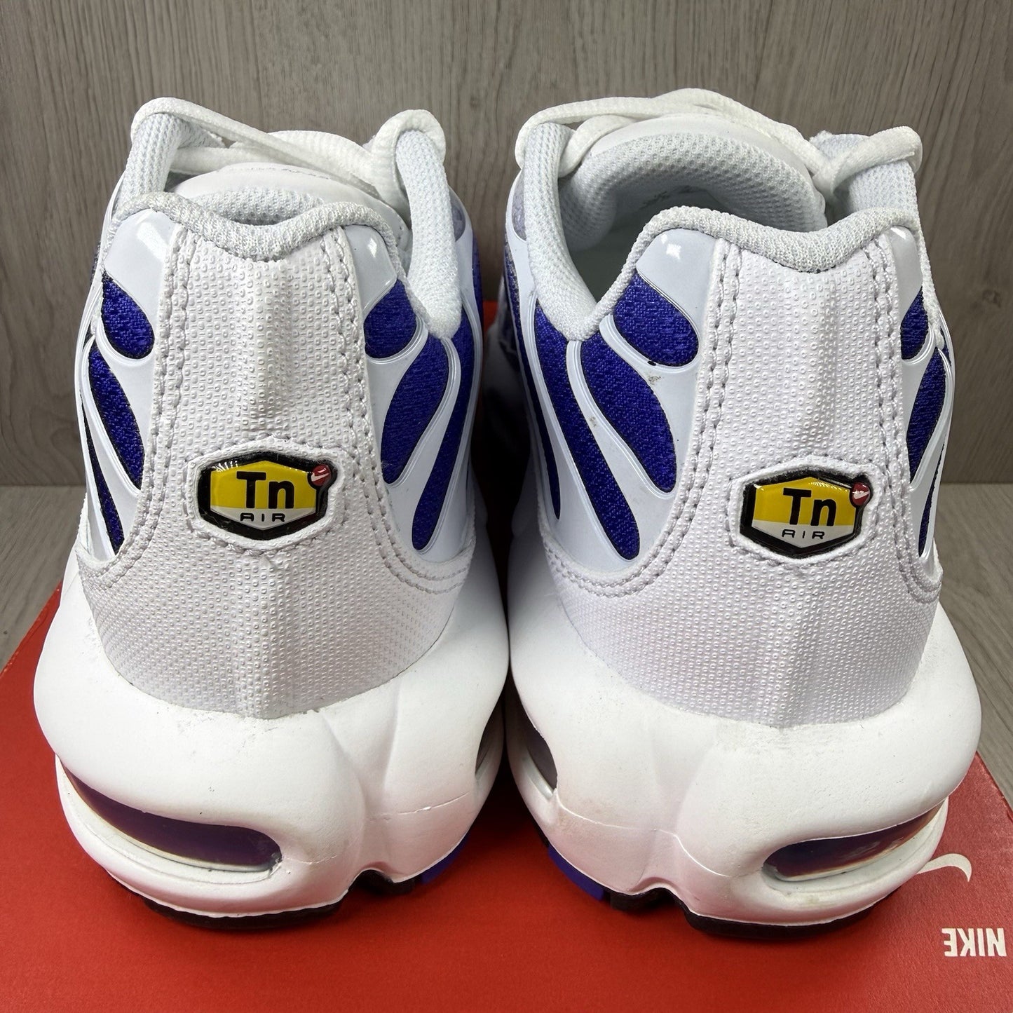 Nike TN Air Max Plus Trainers White Wild Grape Size UK6 DM0032 10511