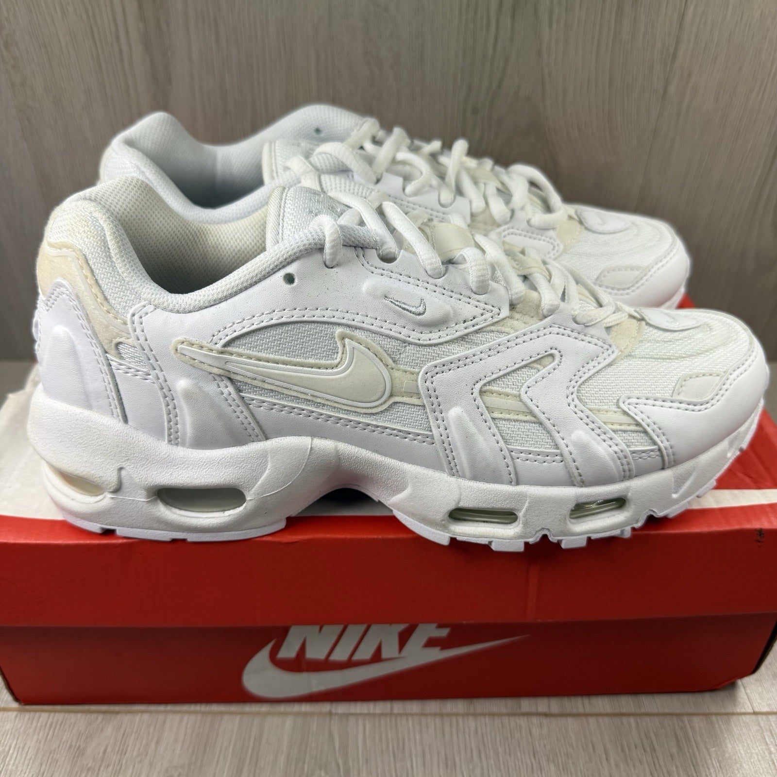 Nike Air Max 96 II Trainers Triple White Size UK7 DM2361-1008