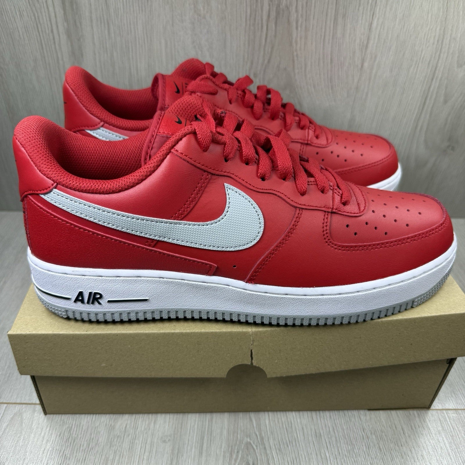 Nike Air Force 1 Low Trainers University Red Grey Size UK10 DD7113-6008