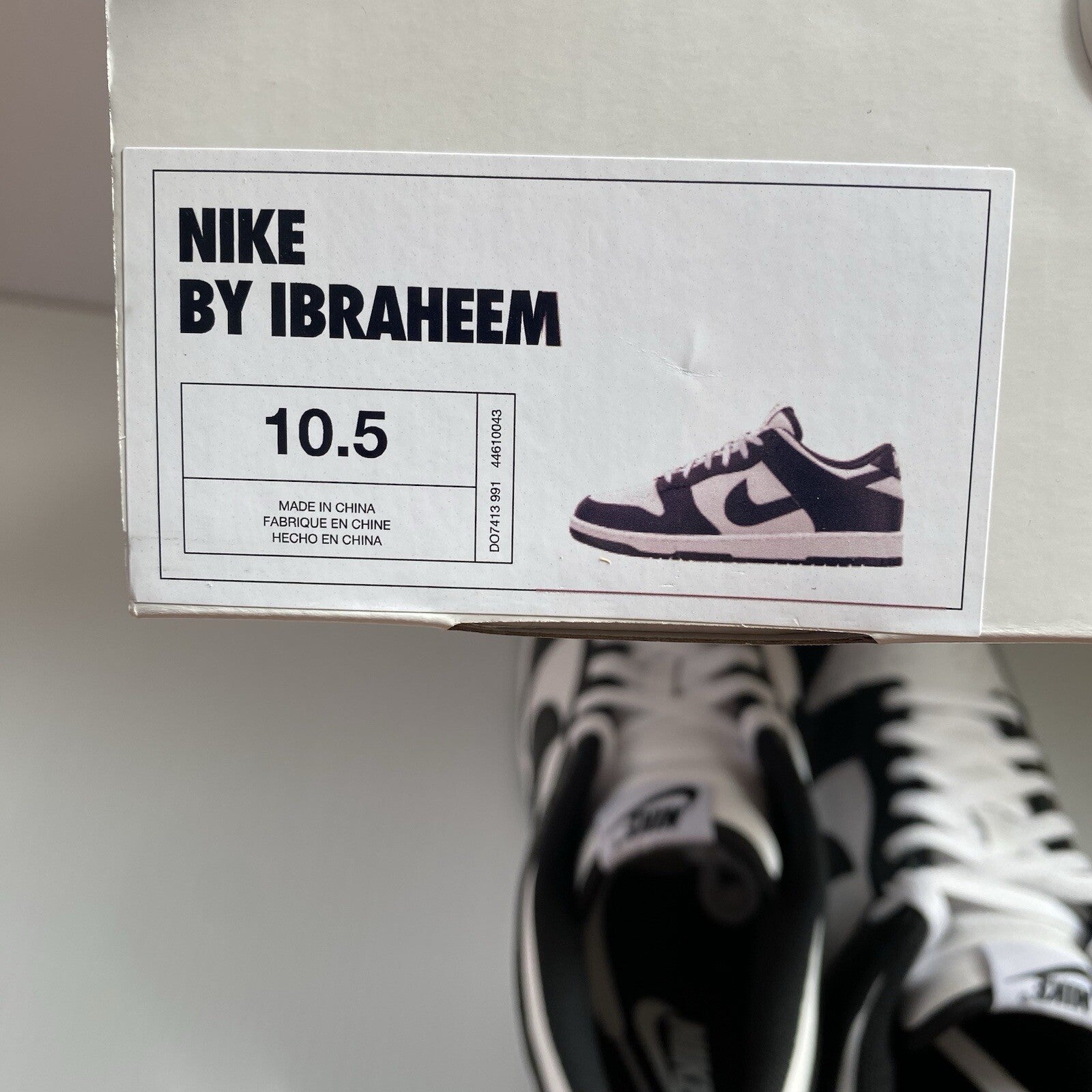 Nike Dunk Low Trainers Panda Black White Size UK10.5  D07413-9915