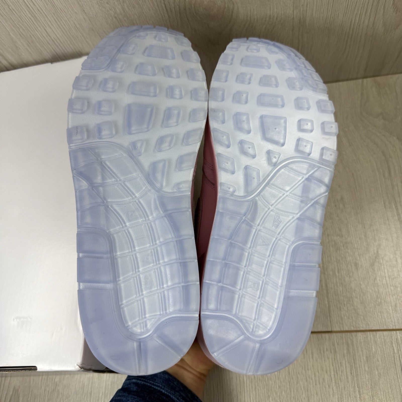 Nike Air Max 1 Trainers Pink Silver Ice Size UK6 HQ3713-9004