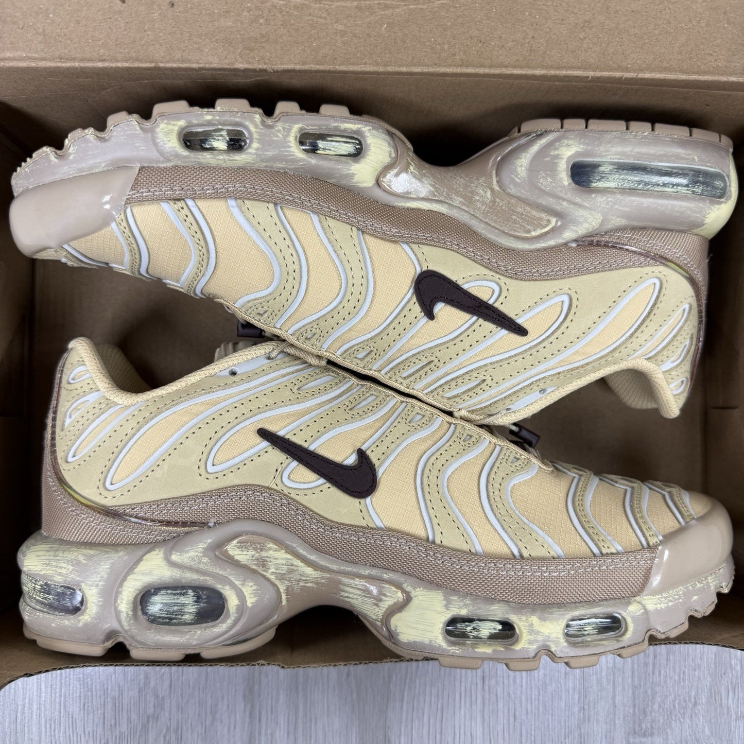 Nike Air Max Plus TN Trainers Sesame Size UK7 FZ5049-2228