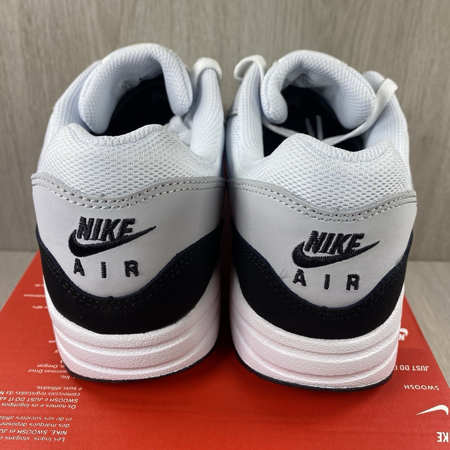 Nike Air Max 1 Trainers White Black Size UK6 DZ3307-1063