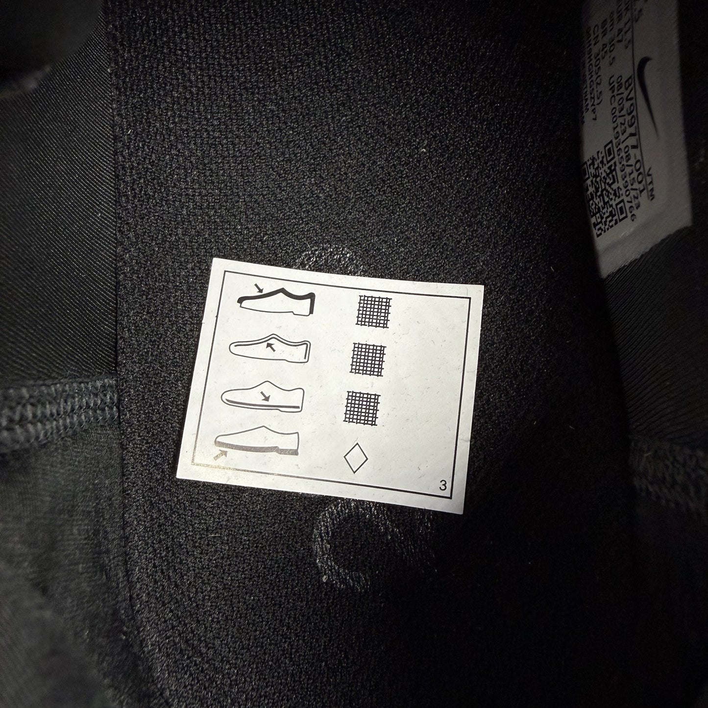 Nike Air Max 2090 Trainers Black Wolf Grey Size UK11.5 BV9977-00115