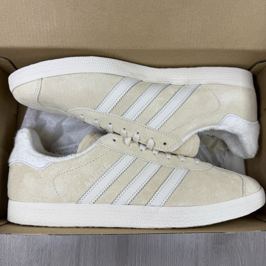 Adidas Gazelle Trainers Ecru Tint Beige White Size UK10 EE55010