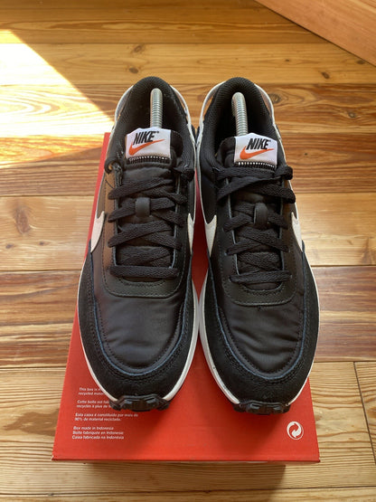Nike Waffle Debut Trainers Black White Size UK7.5 DH9522-0012