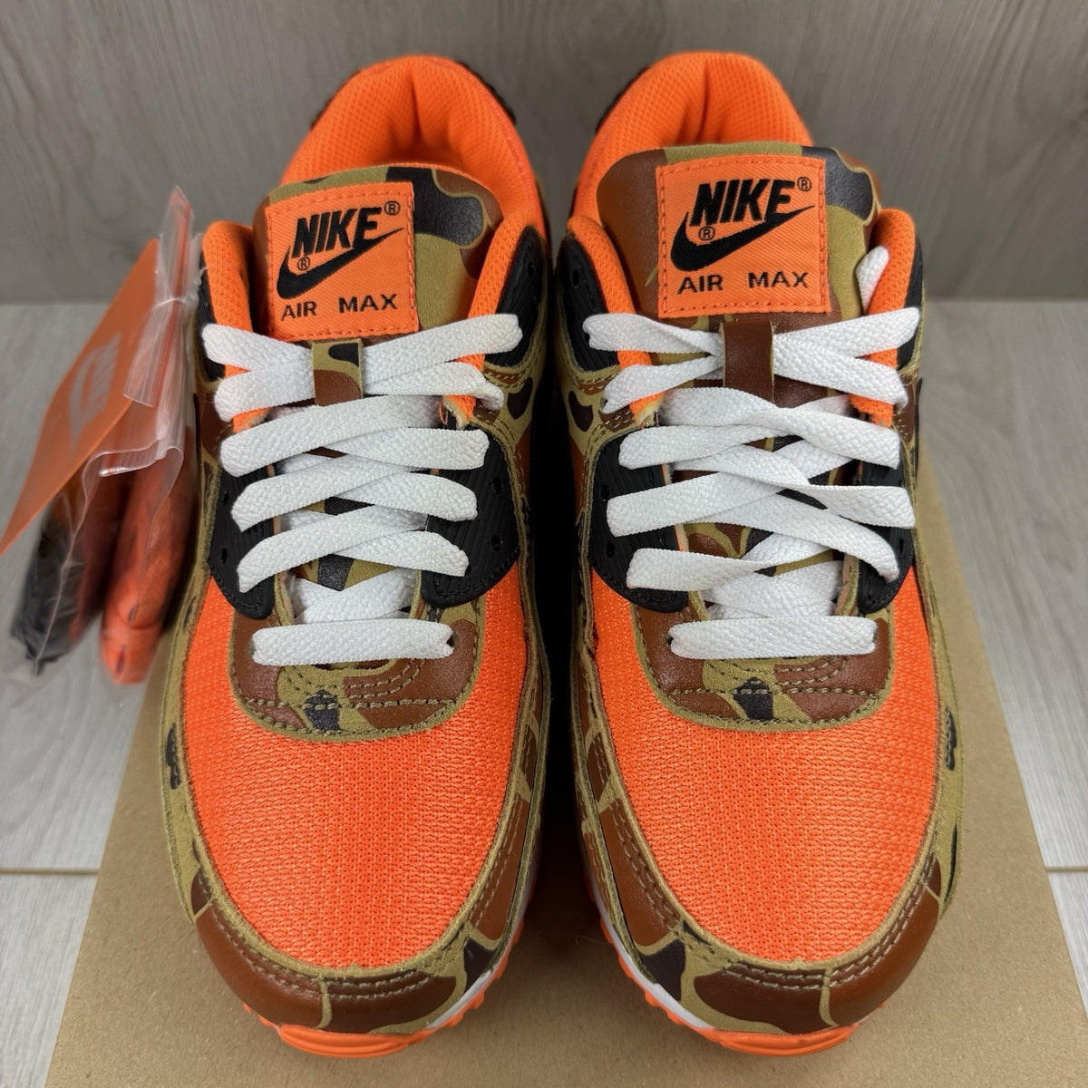 Nike Air Max 90 Trainers Duck Camo Orange Size UK4.5 CW4039-8002