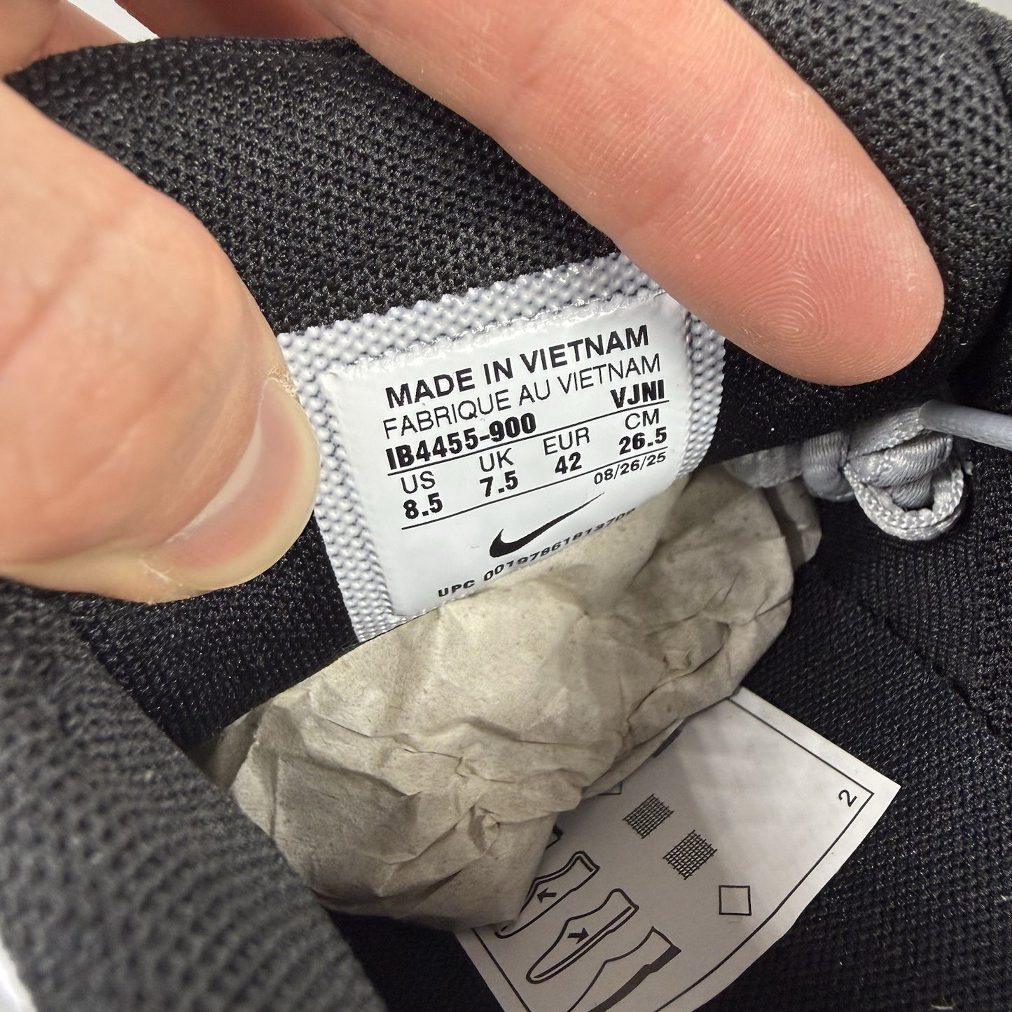 Nike P-6000 ID Trainers Black White Size UK7.5 IB4455-9005