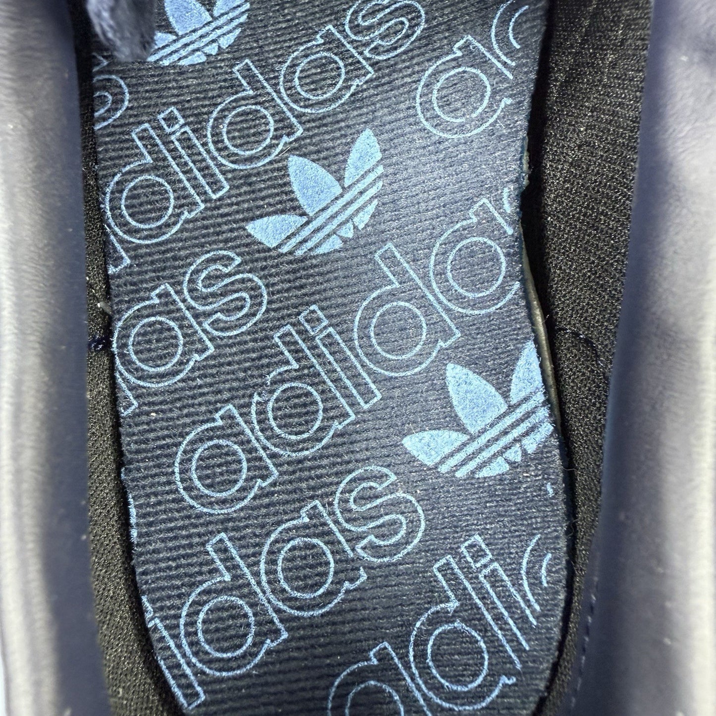 Adidas Handball Spezial Trainers Navy Clear Sky Gum Size UK10 BD76337